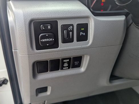 Used 2010 Toyota 4Runner SR5 image 13