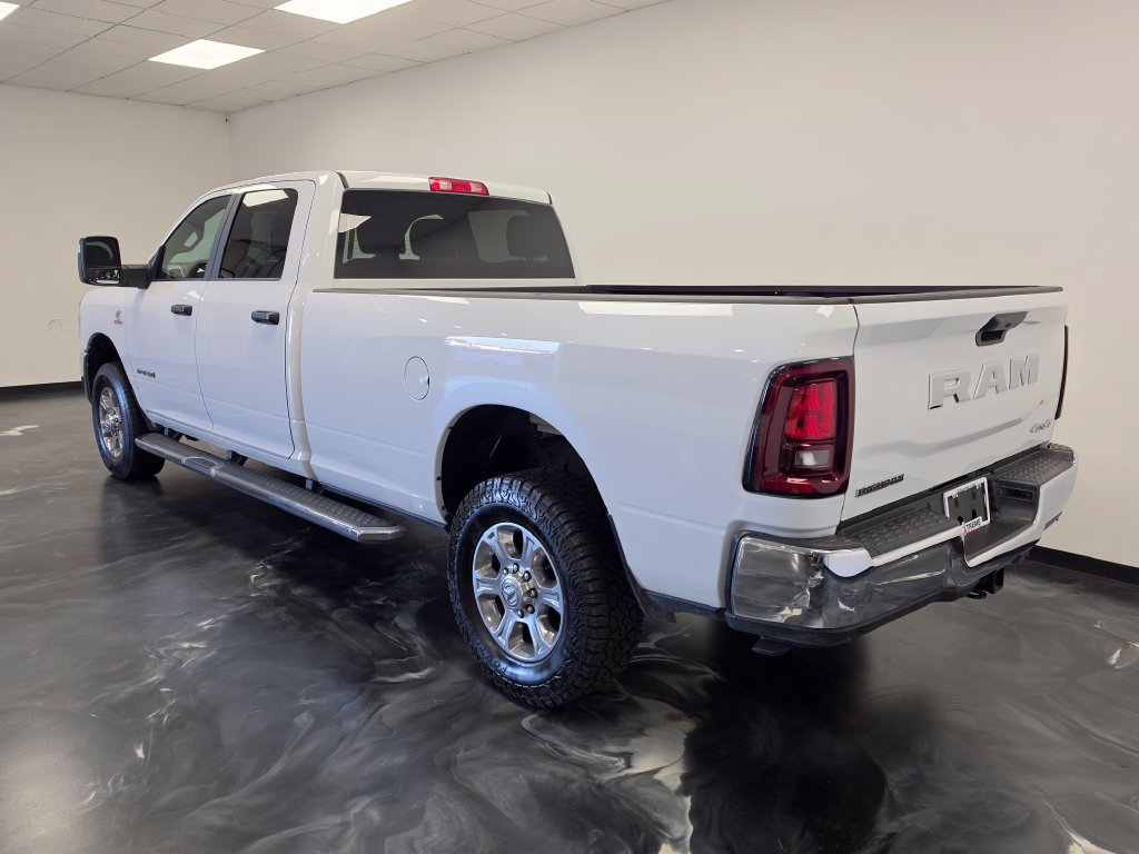 Used 2026 RAM 3500 Big Horn AWD/4WD image 23