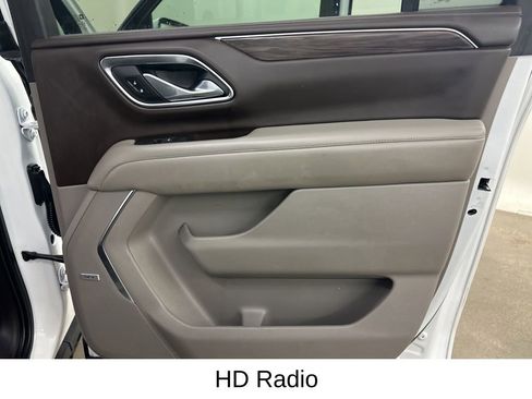 Used 2021 Chevrolet Suburban Z71 w/ Z71 Off-Road Package image 24