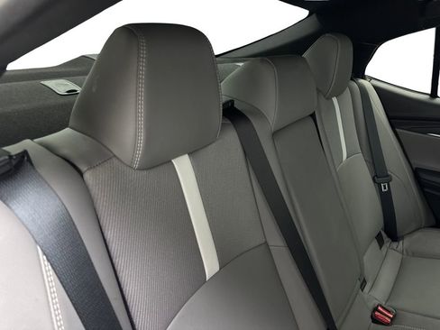 Used 2025 Toyota Camry SE w/ Multimedia Upgrade Package image 41