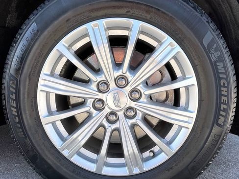 Used 2019 Cadillac XT5 FWD image 13