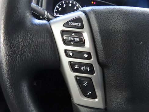 Used 2022 Nissan Titan S w/ S Utility Package image 17