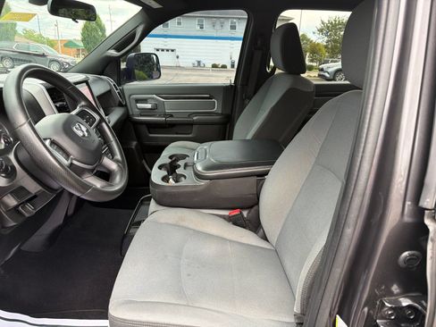 Used 2022 RAM 2500 Big Horn AWD/4WD image 26