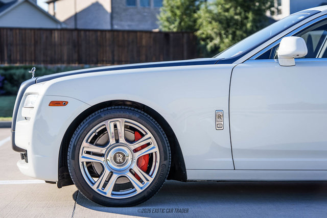 Used 2013 Rolls-Royce Ghost RWD image 3