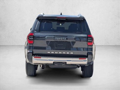 Used 2025 Toyota 4Runner Limited AWD/4WD image 8