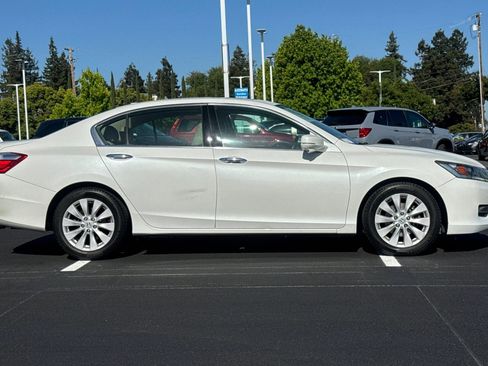 Used 2015 Honda Accord EX-L image 7