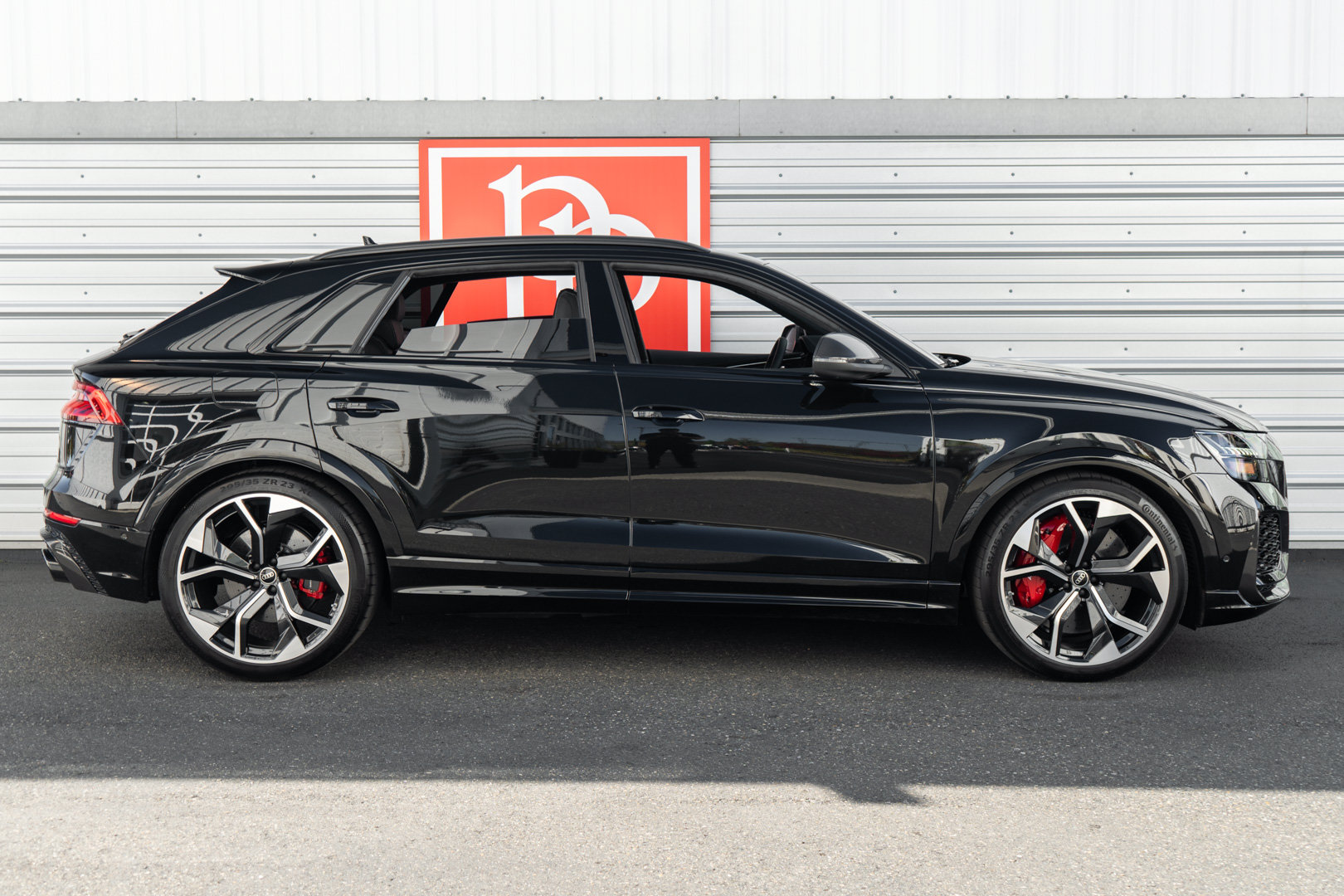 Used 2023 Audi RS Q8 AWD/4WD image 42