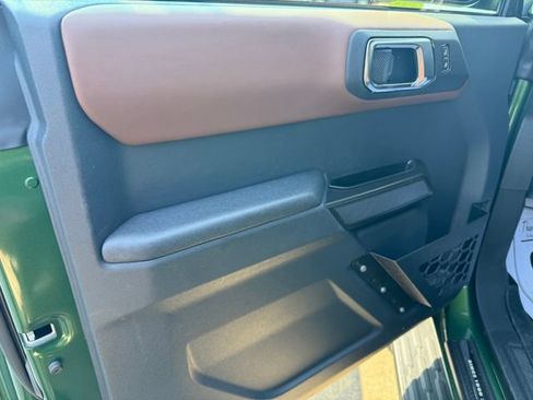 Used 2024 Ford Bronco Outer Banks w/ Sasquatch Package AWD/4WD image 18