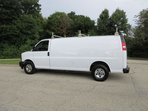 Used 2018 GMC Savana 2500 Extended w/ Driver Convenience Package RWD image 23