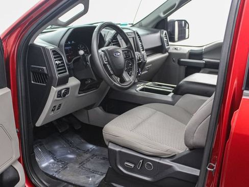 Used 2018 Ford F150 XLT w/ Equipment Group 302A Luxury AWD/4WD image 18