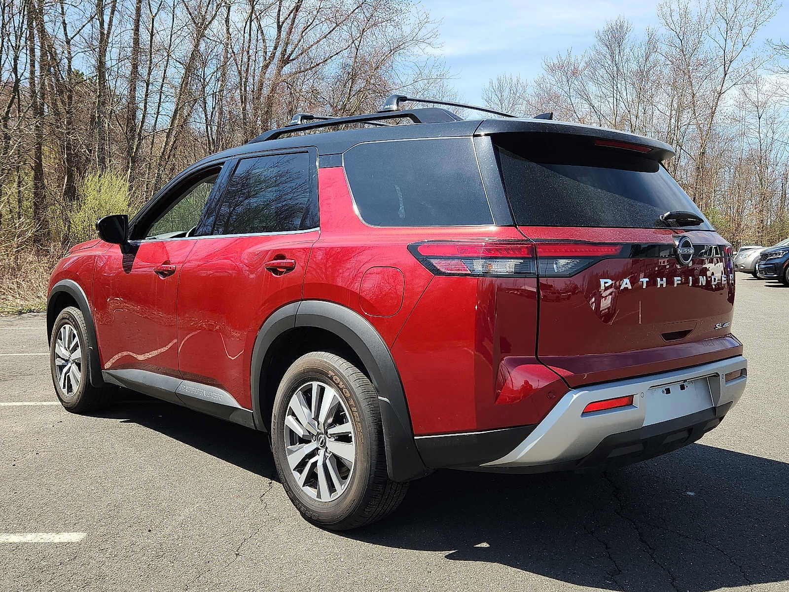 Used 2023 Nissan Pathfinder SL w/ Cargo Package AWD/4WD image 6