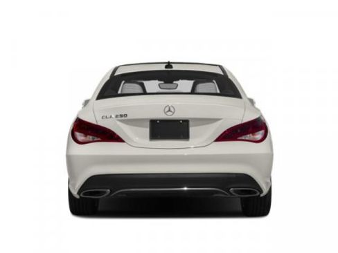Used 2019 Mercedes-Benz CLA 250 4MATIC image 5