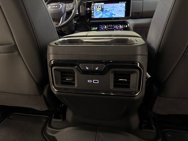 Used 2026 GMC Sierra 2500 AT4 AWD/4WD image 26