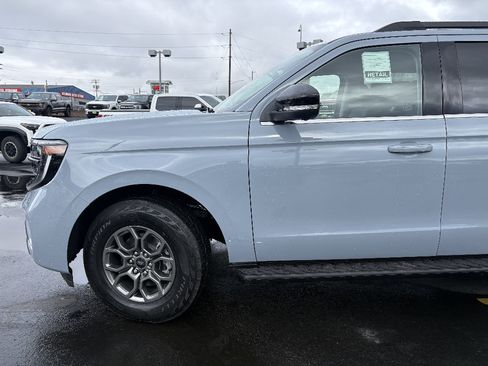 New 2026 Ford Expedition Max Active image 14