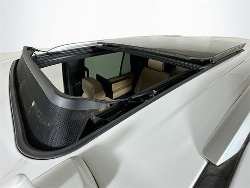 Used 2023 Chevrolet Tahoe Premier image 21