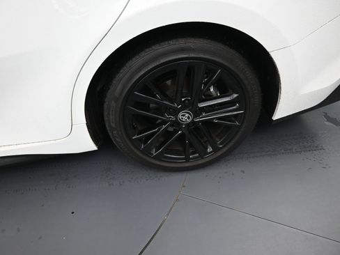 Certified 2025 Toyota Camry SE image 19