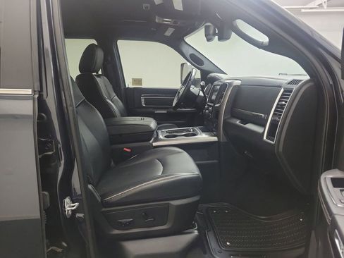 Used 2017 RAM 3500 Laramie Longhorn image 24