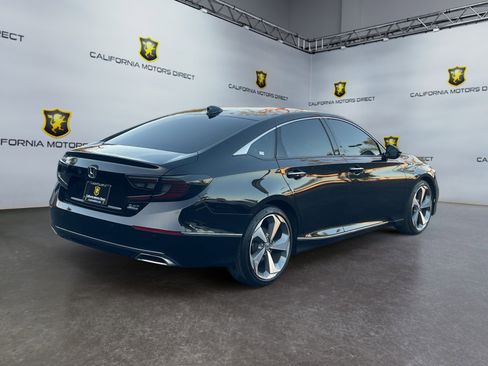 Used 2020 Honda Accord Touring image 5