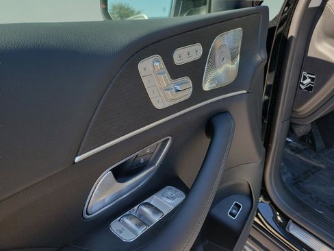 New 2026 Mercedes-Benz GLS 450 4MATIC image 23