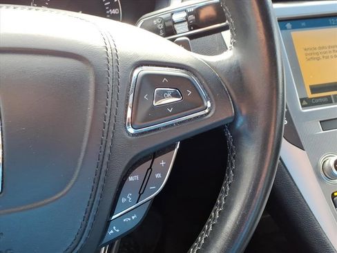 Used 2019 Lincoln MKZ Reserve image 12