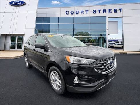 Certified 2021 Ford Edge SEL w/ Convenience Package AWD/4WD image 3