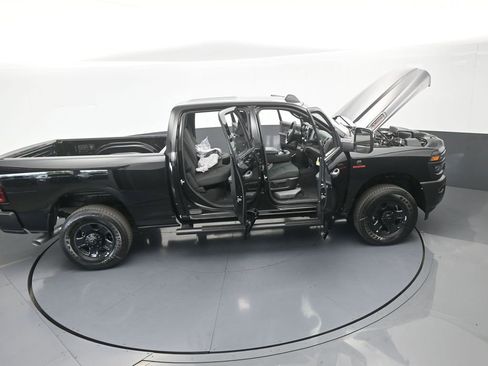 Used 2026 RAM 3500 Tradesman AWD/4WD image 65