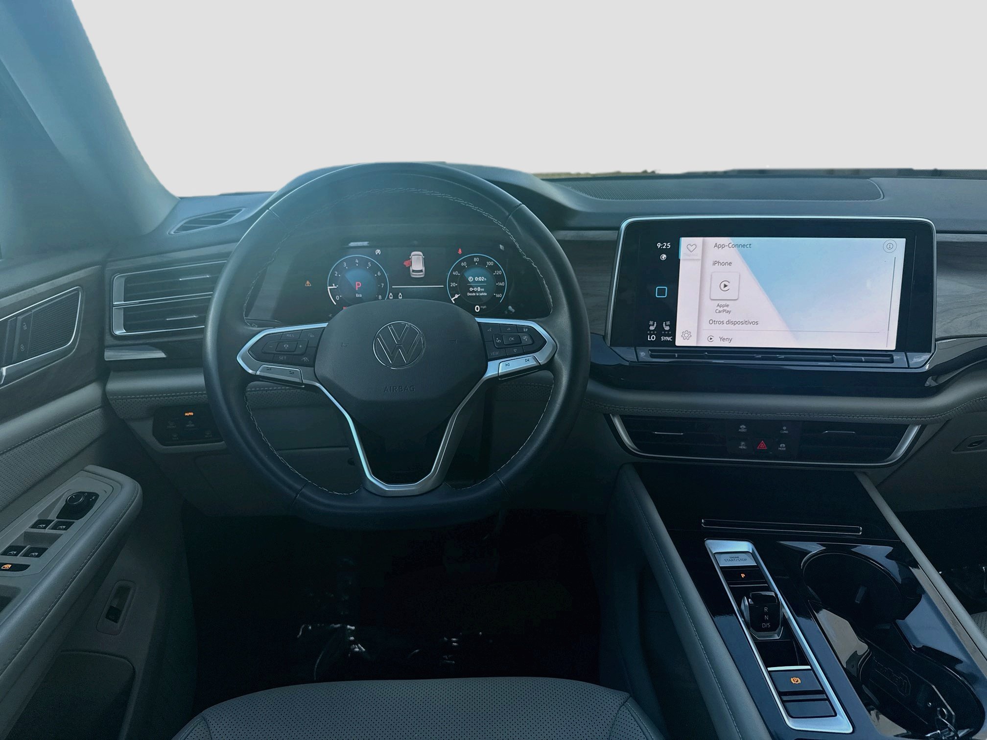Certified 2024 Volkswagen Atlas SE FWD image 20