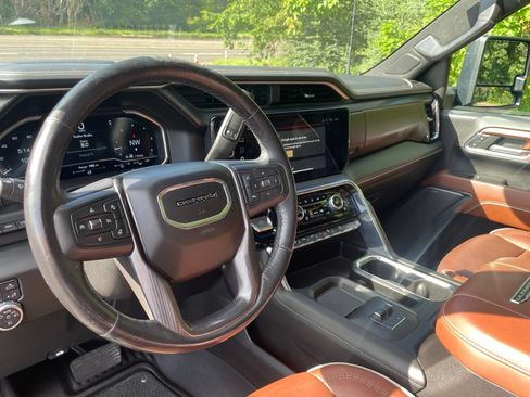 Used 2024 GMC Sierra 2500 Denali Ultimate w/ Max Trailering Package AWD/4WD image 27