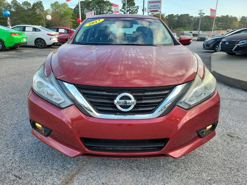 Used 2017 Nissan Altima 2.5 SL image 2