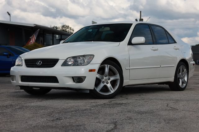 Used 2005 Lexus IS 300 RWD image 1