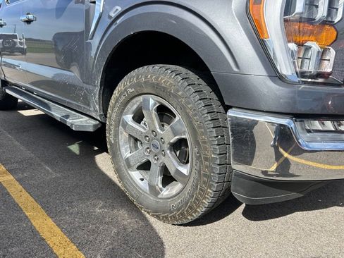 Used 2021 Ford F150 Lariat AWD/4WD image 4