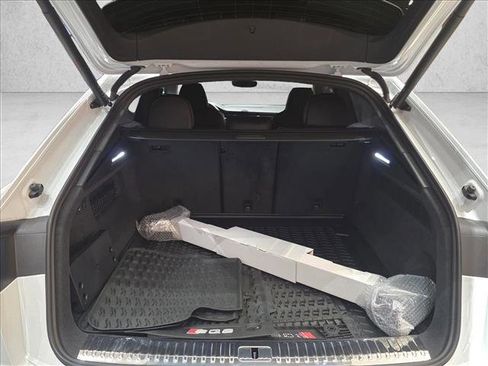 New 2026 Audi SQ8 Prestige AWD/4WD image 27