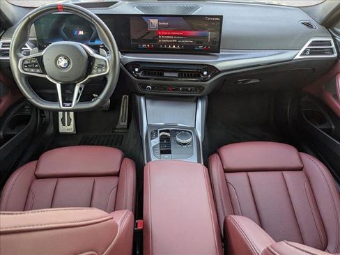 Used 2025 BMW 440i xDrive Coupe w/ Premium Package image 18