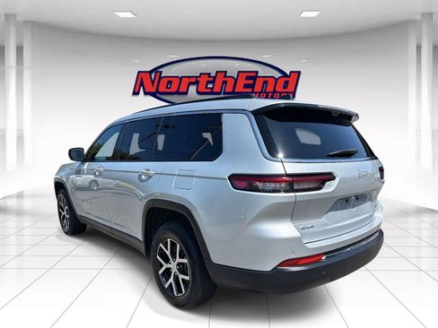 Used 2024 Jeep Grand Cherokee L Limited w/ Luxury Tech Group II image 5