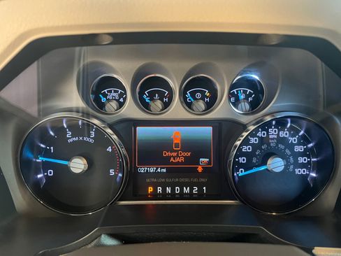 Used 2016 Ford F350 Lariat w/ Lariat Ultimate Package image 22