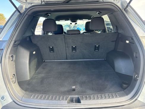 Used 2025 Chevrolet Equinox LT w/ Safety and Technology Package image 13