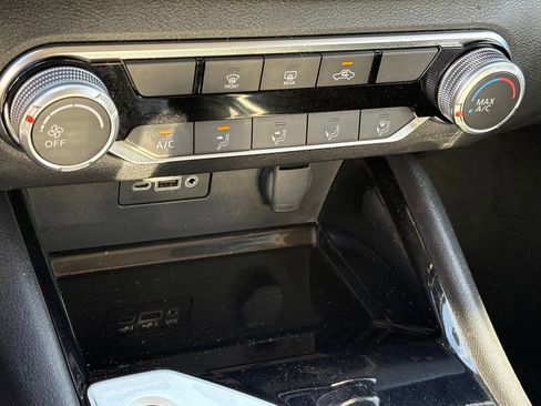 Certified 2024 Nissan Altima 2.5 SV image 28