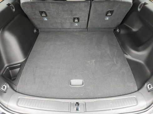 Certified 2024 Jeep Grand Cherokee Altitude image 32