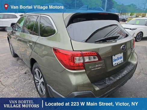 Used 2019 Subaru Outback 2.5i Limited AWD/4WD image 7