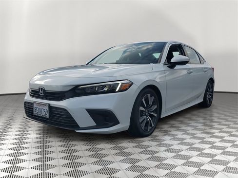 Certified 2023 Honda Civic EX image 3