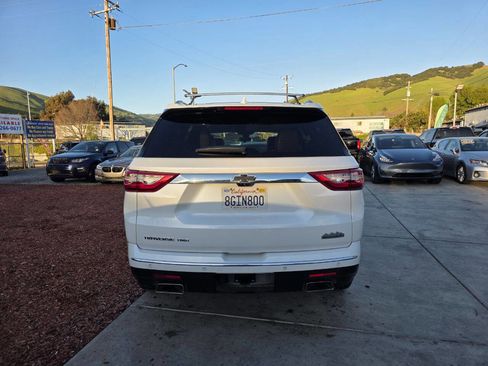 Used 2019 Chevrolet Traverse High Country w/ LPO, Floor Liner Package image 6