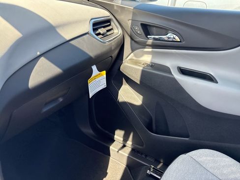 Certified 2022 Chevrolet Equinox LT w/ Driver Convenience Package AWD/4WD image 35
