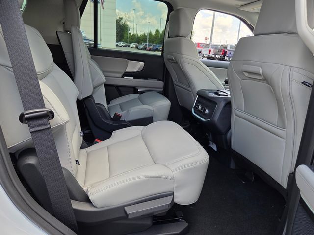 New 2026 Ford Expedition Active AWD/4WD image 41
