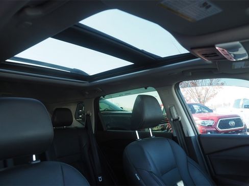 Used 2023 Nissan Rogue Platinum w/ Platinum Premium Package image 28