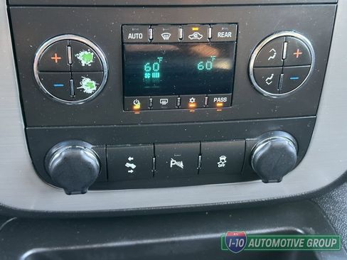 Used 2014 GMC Yukon XL SLT AWD/4WD image 27