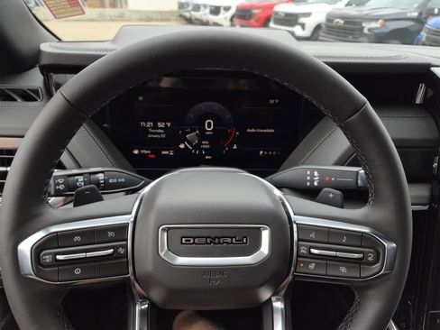 New 2026 GMC Yukon Denali w/ Sun & Power Step Package image 17