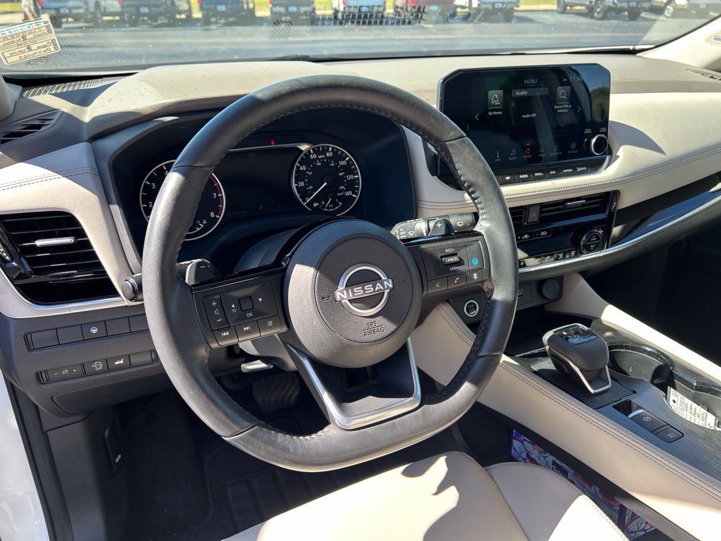 Used 2023 Nissan Rogue SL w/ SL Premium Package AWD/4WD image 13