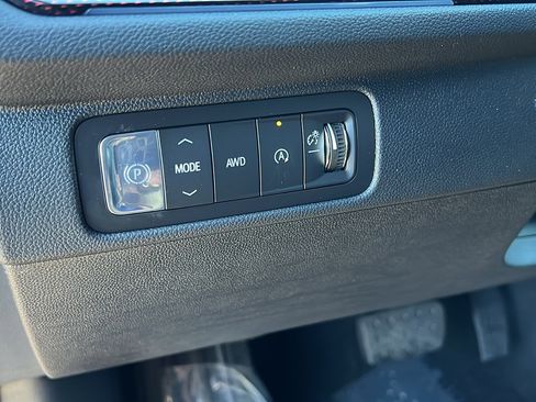 New 2026 Chevrolet Traverse RS image 32