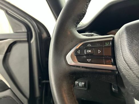 Used 2023 Jeep Compass Limited AWD/4WD image 9