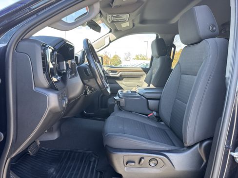 Used 2022 Chevrolet Silverado 1500 LT image 16